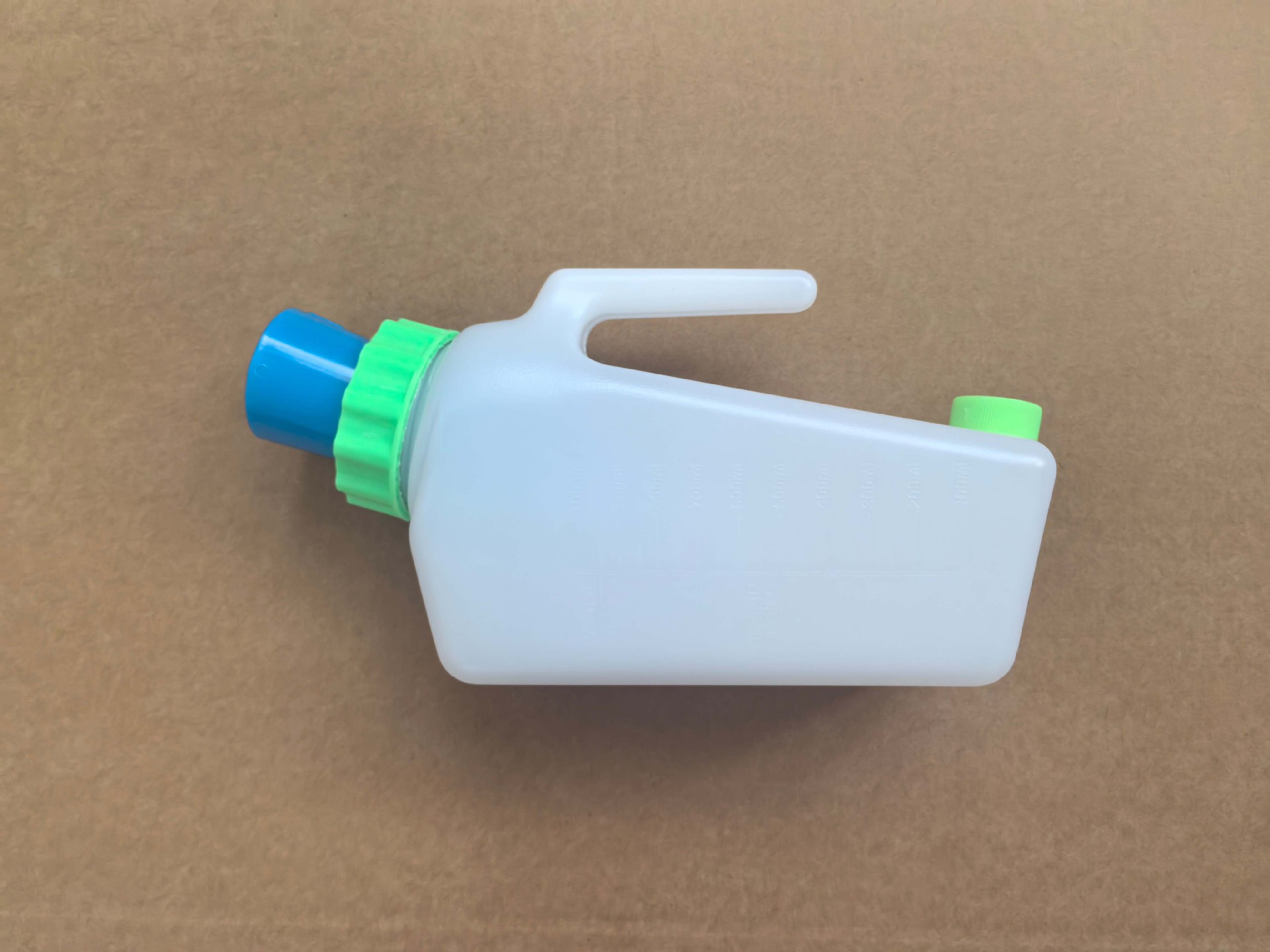 Anti-Spill Urinal, Anti-Leak and Odor-Proof Men's Urine Collector, Urine Collection Bag, Men's Bedpan, Car-Mounted Night Urinal