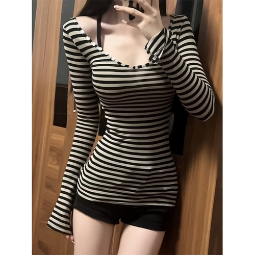 Gentle Wind Striped Long-Sleeve Women's Spring Top for Layering, Slim-Fitting Base Shirt with Unique Design, Exquisite and Stunning Upper Body Top