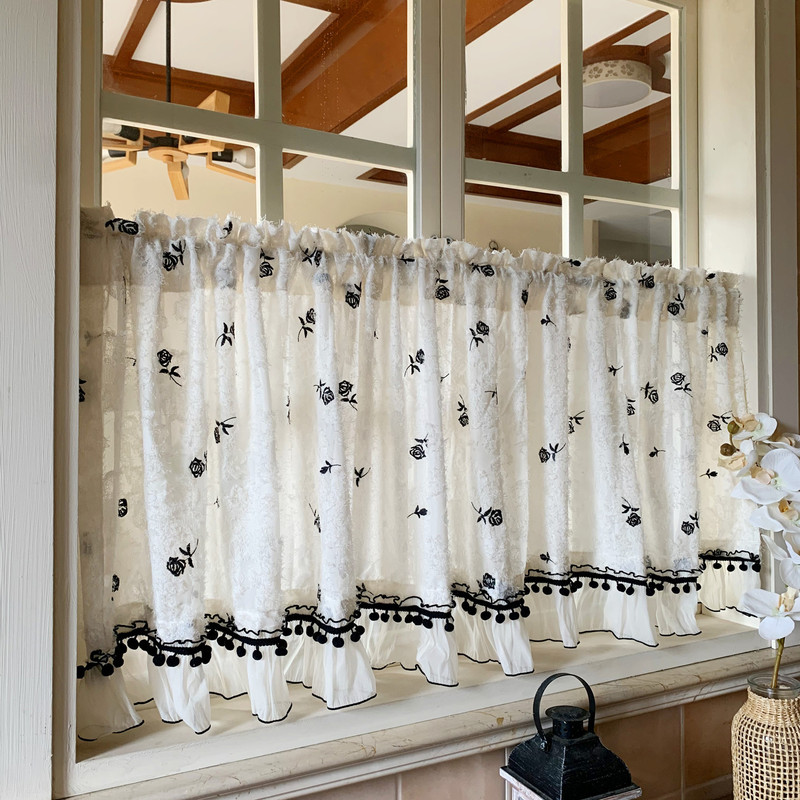 Cross-Border Direct Supply of American and French Embroidered Screens, Screens, Curtain Heads, Light-Transmitting and Opaque Punch-Free Curtains Cross-Border Direct Supply of American and French Embroidered Screens, Screens, Curtain Heads, Light-Transmitting and Opaque Punch-Free Curtains