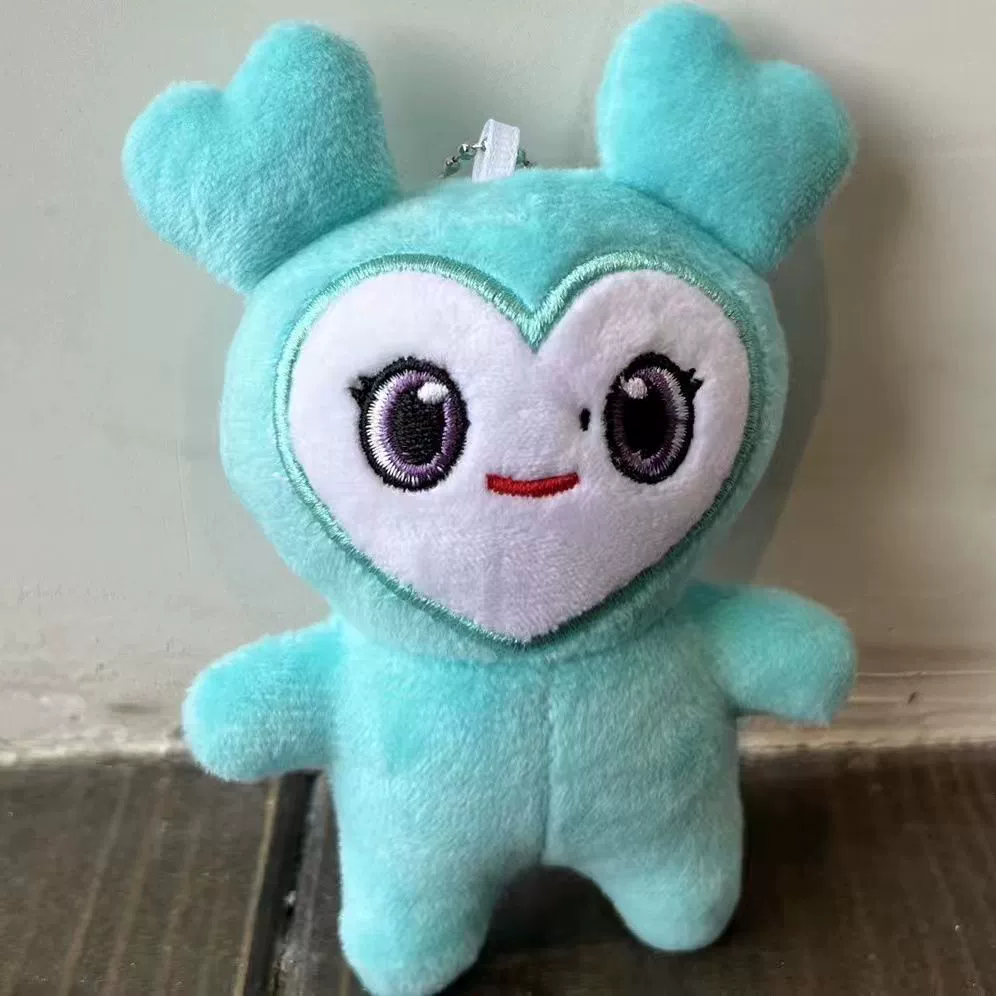 Кросс-бордер точка TWICE Park Zhi Pingjing Tao Suncai Momo Lovely Plush Doll Keychain Pendant