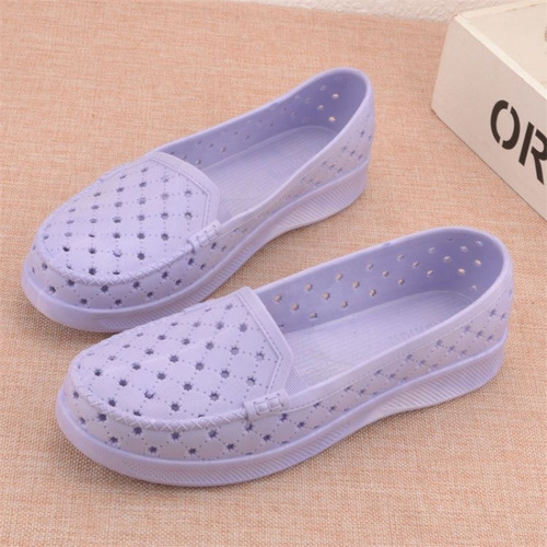 Women's Soft Sole Mother's Shoes, Breathable and Non-Slip Slides, Holes, White Nurse Shoes, Hospital White Shoes, Rain Shoes for Summer