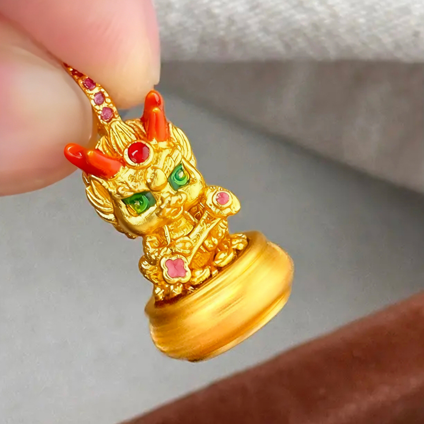 新中式越南沙金珐琅彩瑞麟项链女复古风精致麒麟锁骨链直播货源