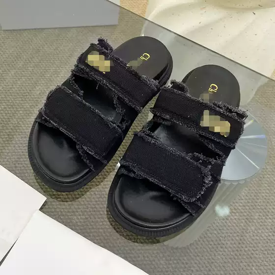 European and American Fashion Sandals 2025 Genuine Leather Metal Buckle Letters Casual Beach Thick-Soled Slippers Velcro Export Trbottomy