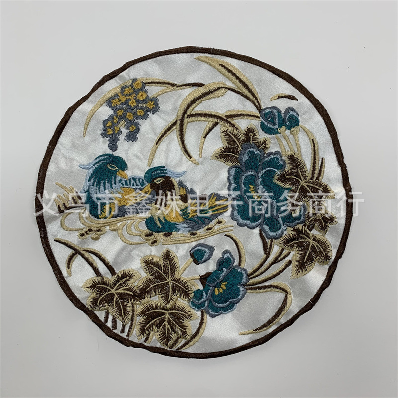 圆形中国风鸳鸯戏水刺绣布贴国潮时尚辅料衣服装饰