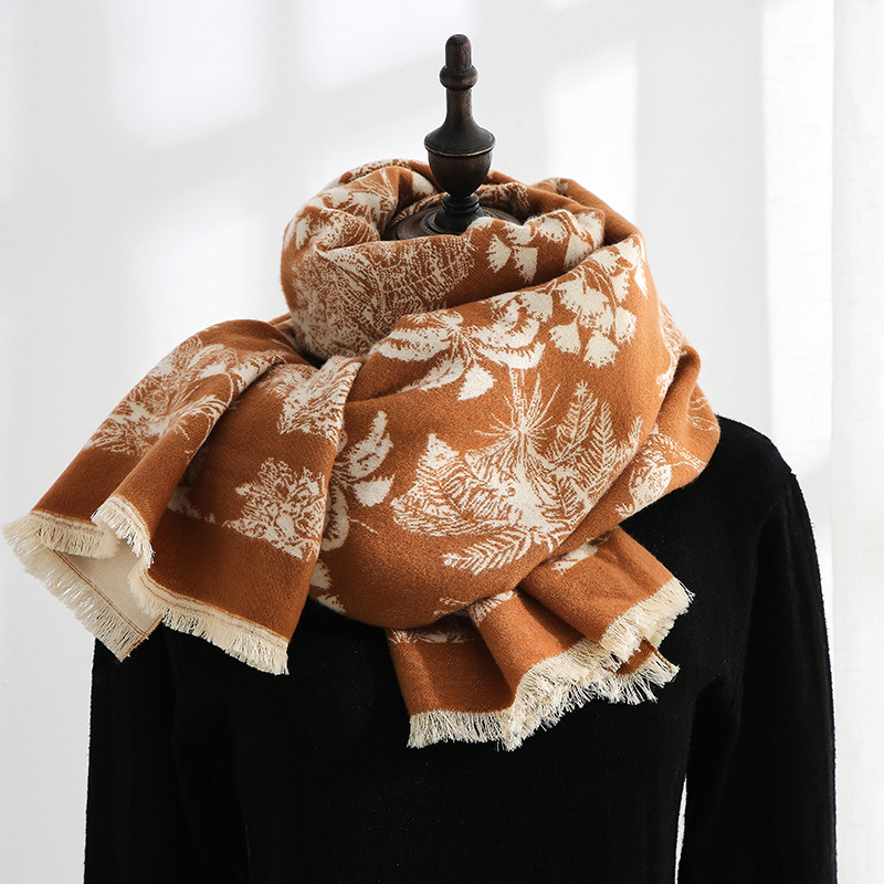 Women's Sweet Printing Imitation Cashmere Scarf display picture 1