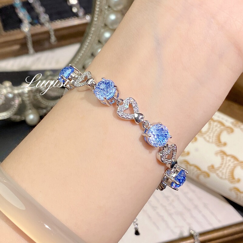 New Topaz Fireworks Cut Love Bracelet Fashionable Light Luxury High-End Connected Aquamarine Bracelet Wholesale New Topaz Fireworks Cut Love Bracelet Fashionable Light Luxury High-End Connected Aquamarine Bracelet Wholesale