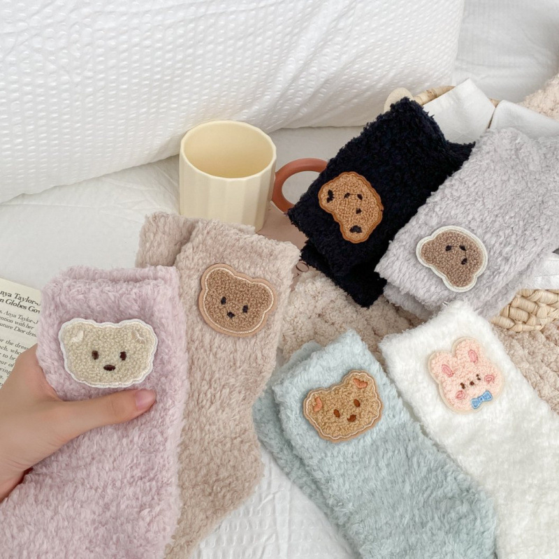 Coral Fleece Socks for Women, Japanese Cartoon Cute Floor Socks, Winter Thickened Warm Home Maternity Sleep Socks