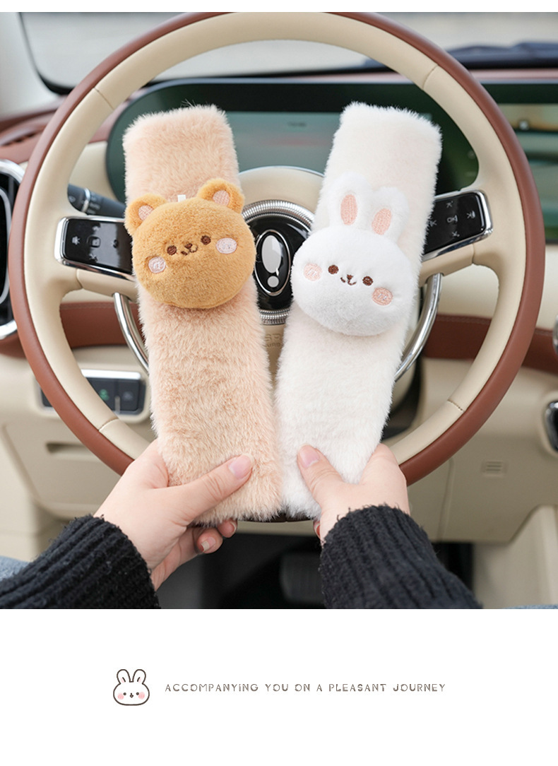 Cute Bear and Rabbit Plush Car Seatbelt Shoulder Pads, Universal for All Seasons, Anti-Strangling Shoulder Protectors, Decorative Cartoon Fun