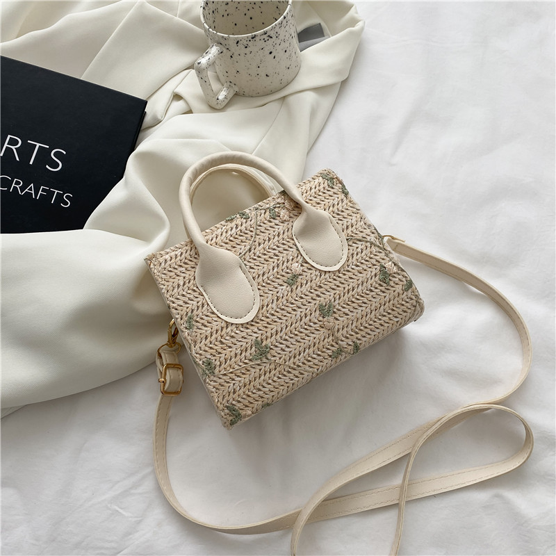 Summer Casual Small Bag 2021 New Fashion Small Fresh Lace Crossbody Women's Bag Shoulder Portable Small Square Bag