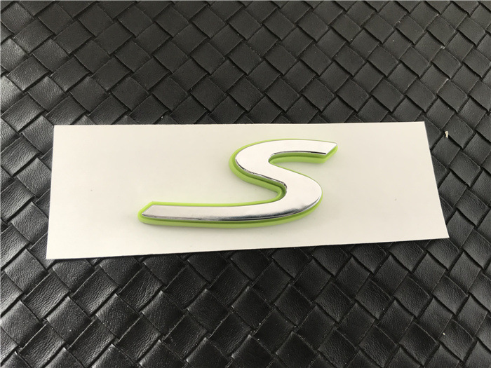 Suitable for Porsche New Energy Car Logo Macan Panamera Panamera4S Green E-Hybrid Tail Logo