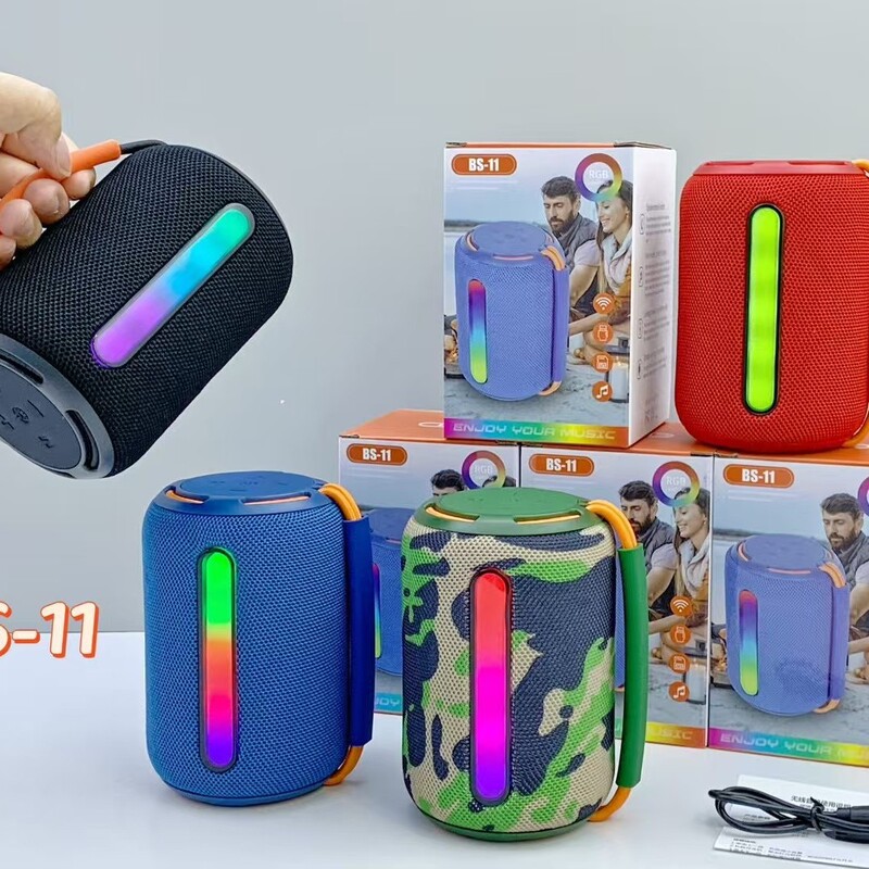 クロスボーダーの新型ブルートゥーススピーカーの屋外携帯用サブウーファの小さいスピーカーのデスクトップのまぶしいカラーライトの携帯プレゼントの音響|undefined