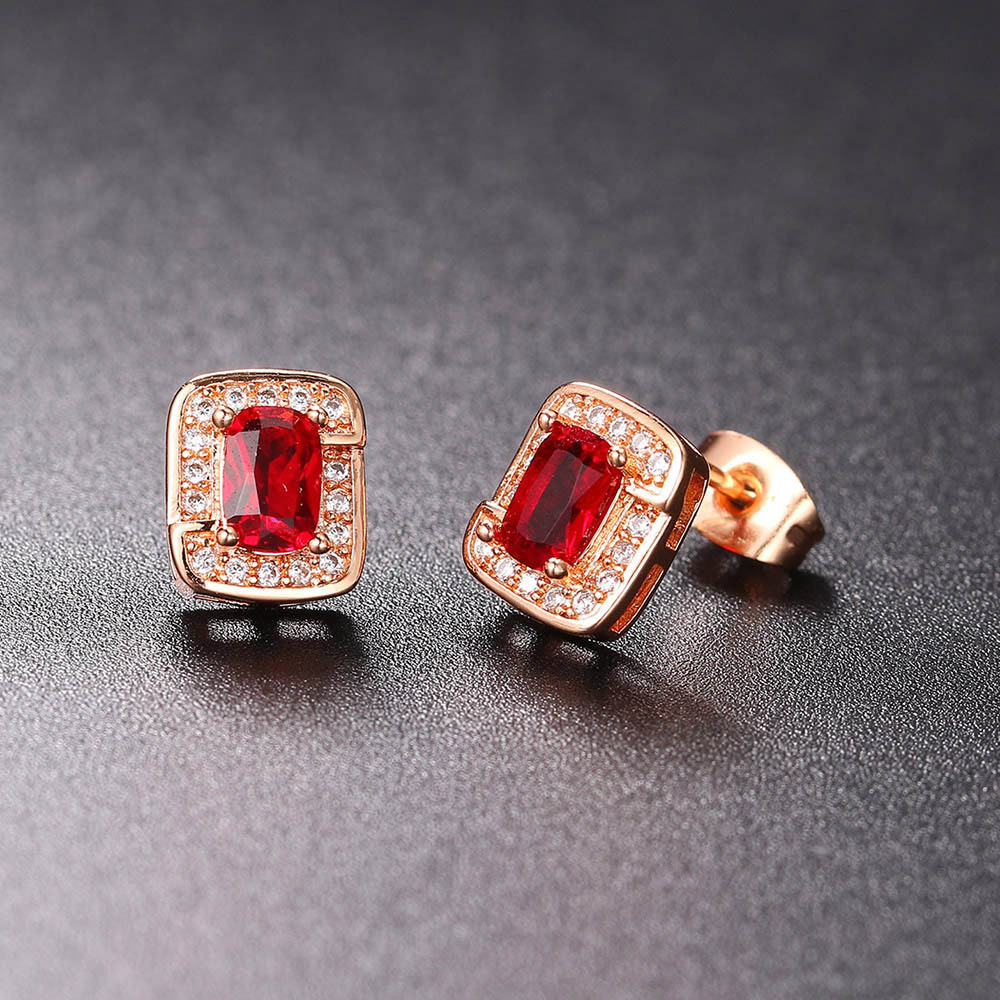 Simple Style Square Copper Zircon Ear Studs 1 Pair display picture 2