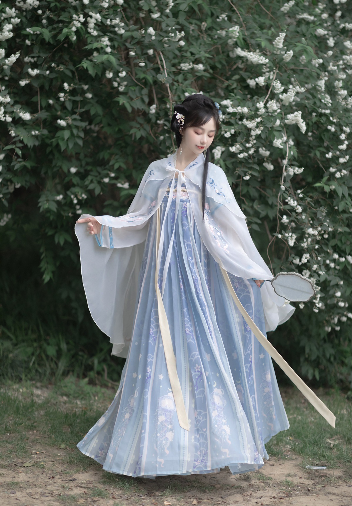 水母汉服穿搭图片女生,水母汉服穿搭图片女生可爱