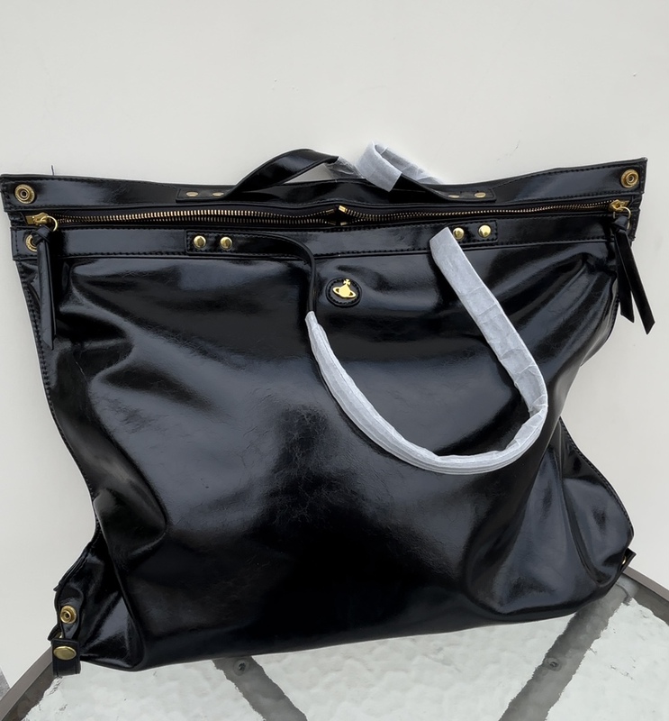 Trendy High-Quality Large-Capacity Tote Handbag for Women, Classic Niche Commuter Crossbody Bag