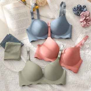 �o�۟o�Ȧ�S��ɫ����۔n�{����һƬʽ����ֱ���R�R����������Ů