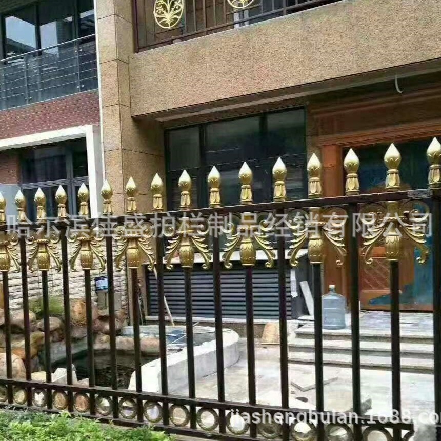 批发小区别墅铝合金护栏阳台别墅围栏铁艺室外庭院栅栏铝合金护栏