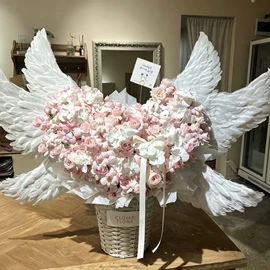 鲜花花艺制品;香皂花;仿真花