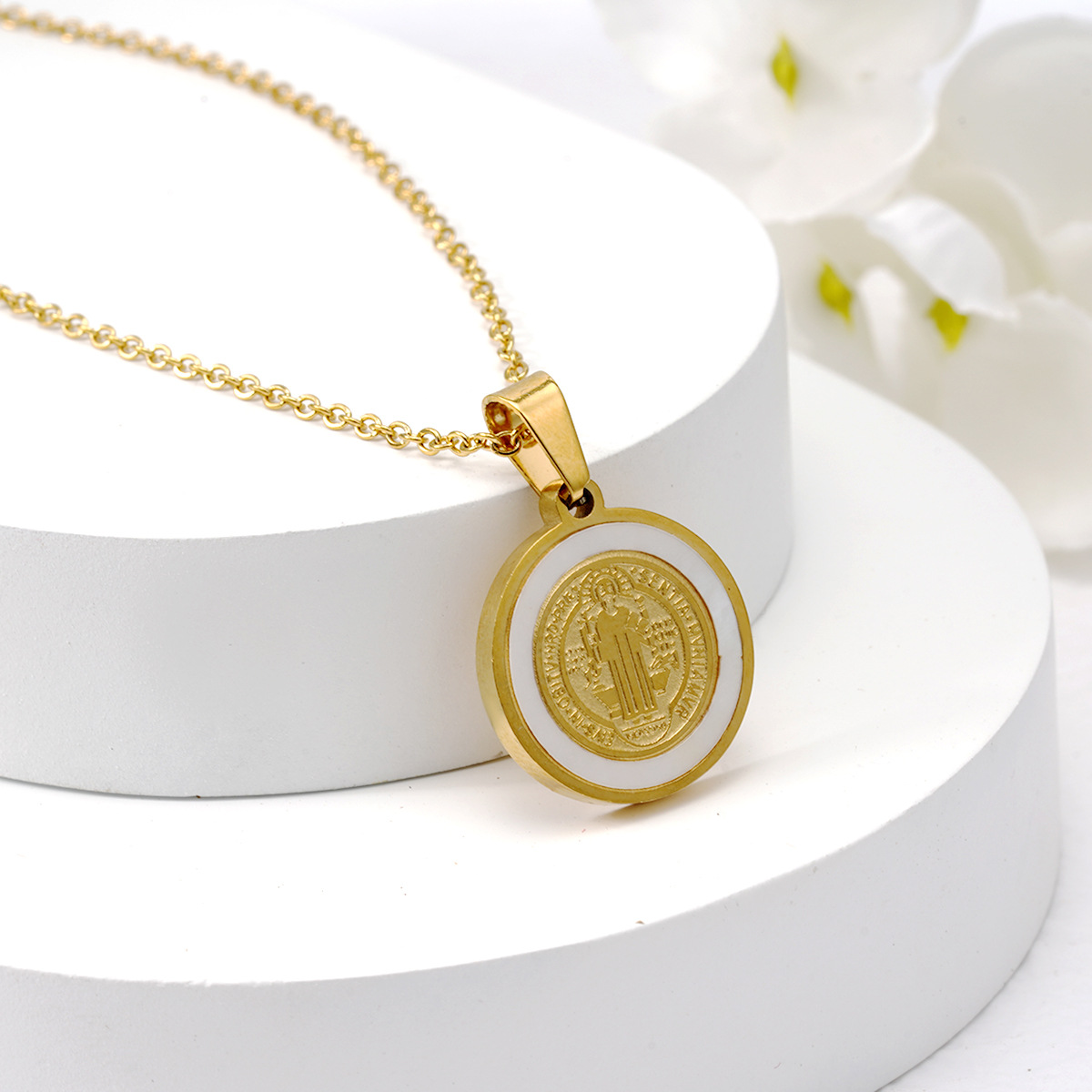 12g Weight 0.03µm Gold Plating Thickness PVD Coated Gold Plating Process 18K Real Gold Plated Plating Material Real Gold Plated Geometric Round 304 Stainless Steel Elegant Religion Waterproof Non Tarnish Titanium Steel Pendant Necklace