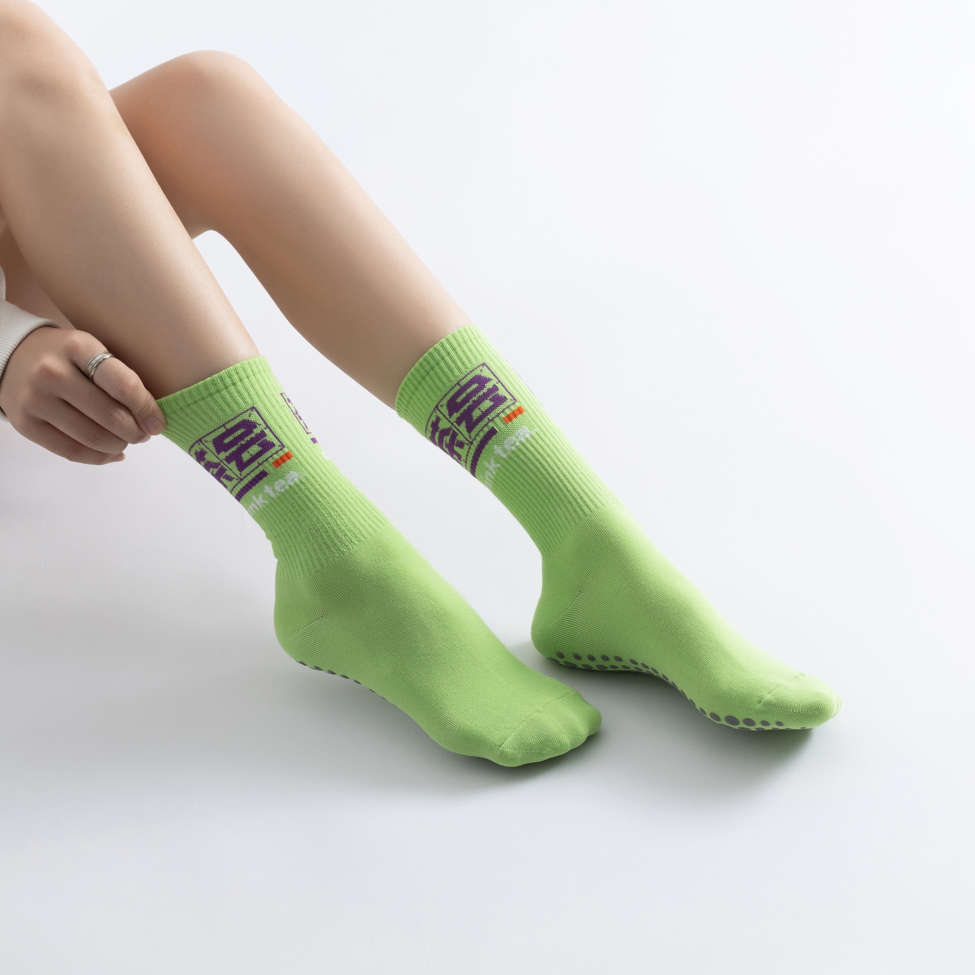 Autumn Mid-calf Yoga Round-toe Socks,Retro,Fresh,Non-slip,Fitness Pilates Socks,Simple,Energetic And Versatile