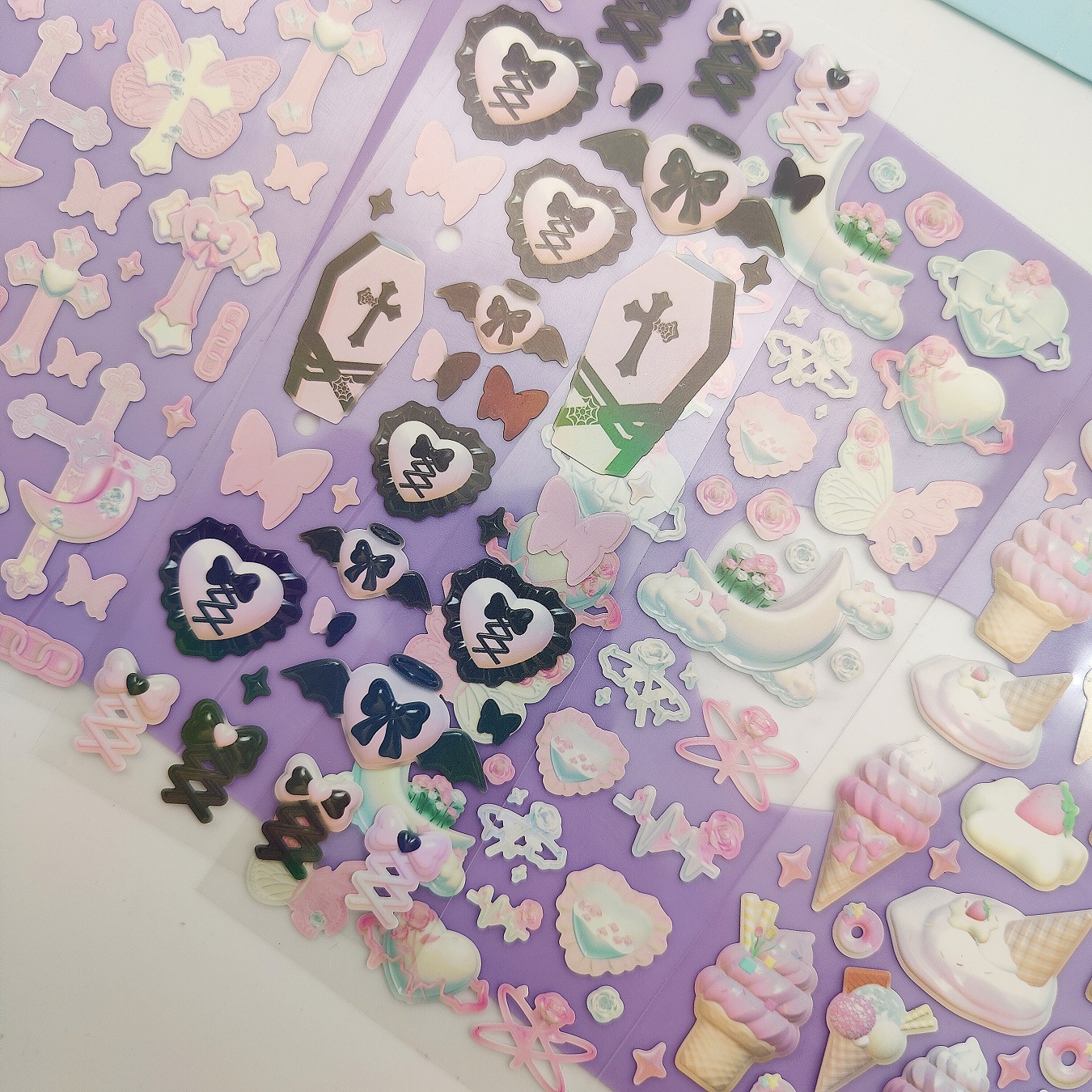Cartoon Pattern Cute Style Original Korean Style Hand Account Cartoon Goka Stickers Wholesale 3d Laser Cartoon Characters Cute Goka Small Stickers