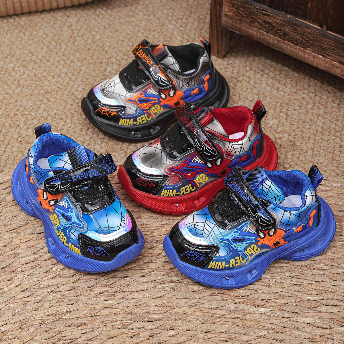 卡通儿童运动鞋2025春秋新款皮面透气男童鞋子小学生轻便跑步鞋