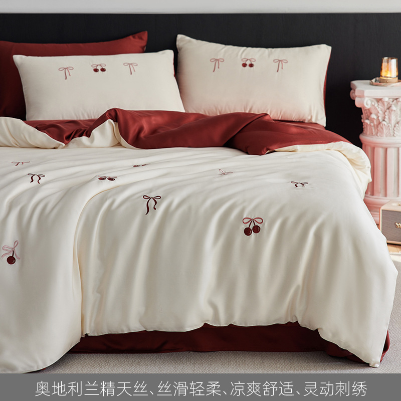 Un juego de cuatro piezas de verano de lujo ligero Lanjing Tensi 2025 nuevo estilo seda de hielo ropa de cama fresca funda de edredón ropa de cama de estilo princesa