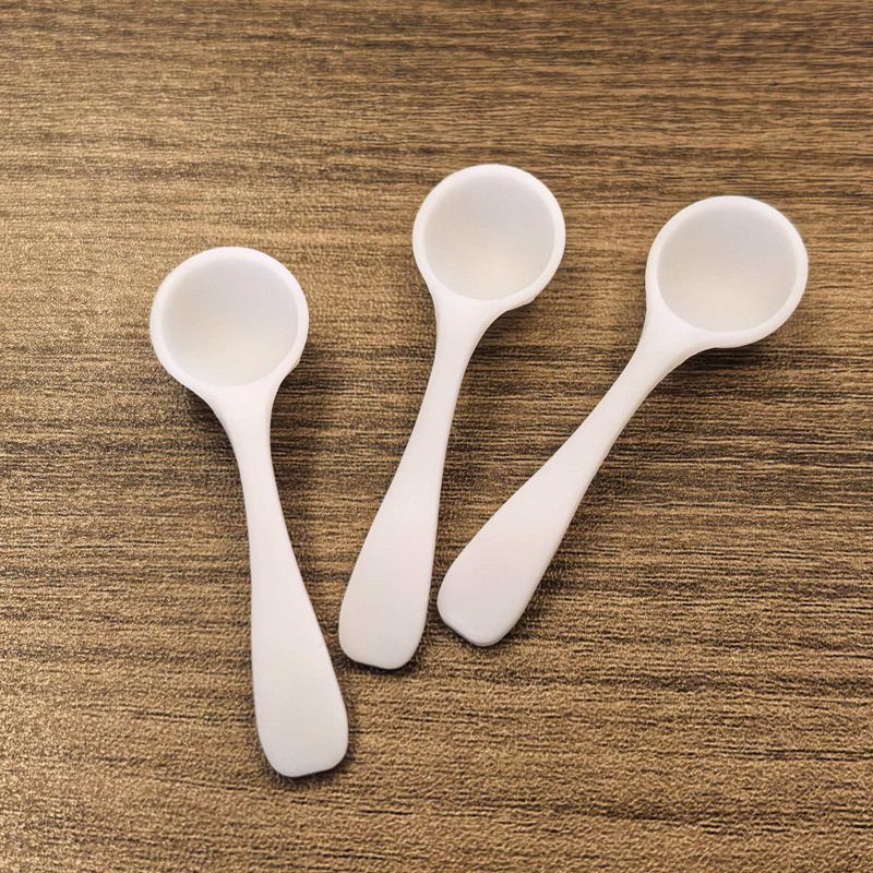 Белый, 6×1.8×0.9см