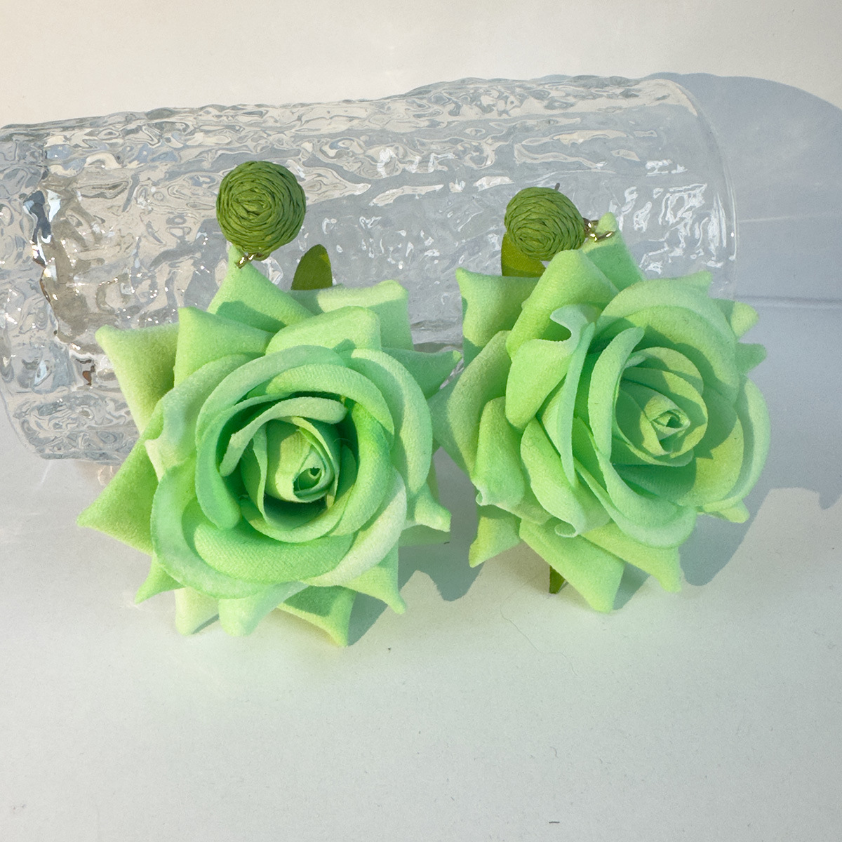 32353-ear-green-5-EP
