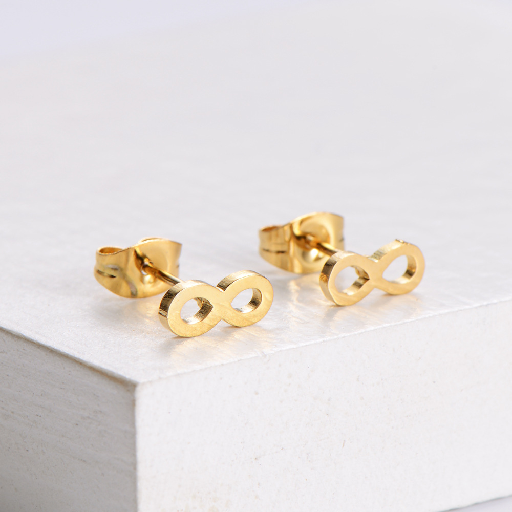 Simple Pig Nose Clavicle Chain Earrings Set Wholesale Nihaojewelry