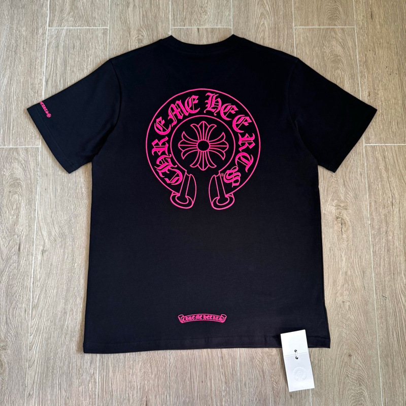 【High-Quality In-Stock Version】Ch Chrome Hearts Fluorescent Pink Horseshoe Print Short Sleeve T-Shirt Unisex