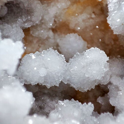 Crystal agate cornucopia crystal cave crystal cluster crystal ball raw ore parent-child science teaching specimen crystal ball
