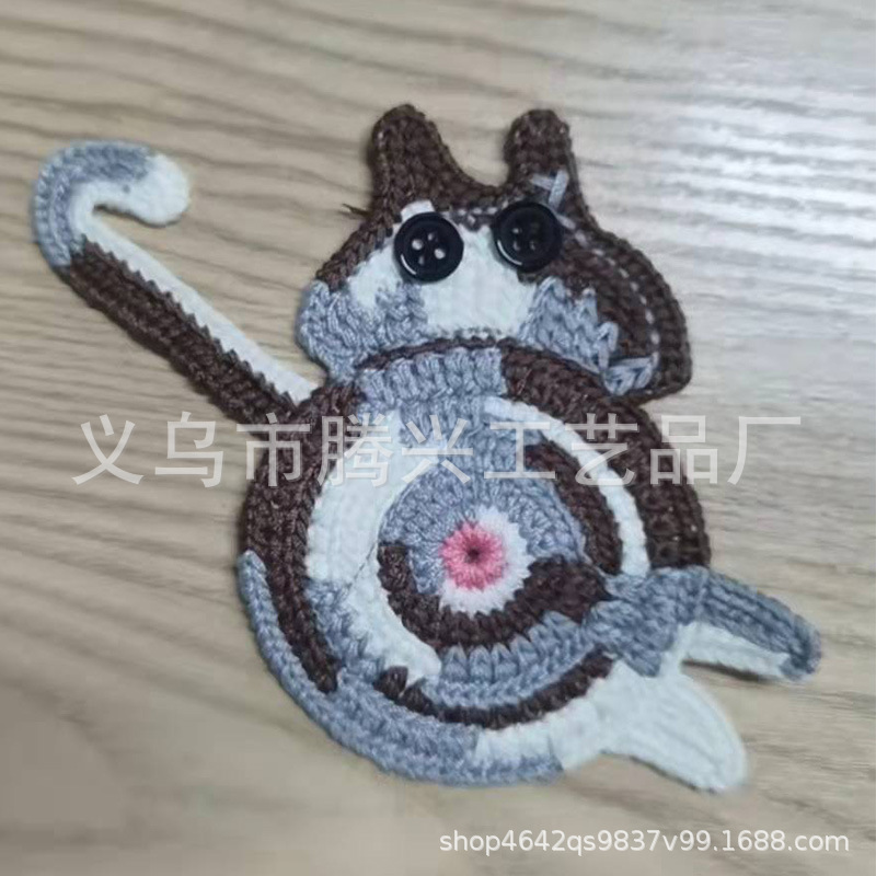 회색 흰색 다크 브라운