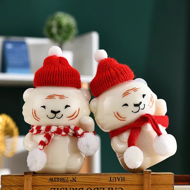 Botella de té con leche de dibujos animados, botella de bebida de hombre de pan de jengibre, botella de empaque de comida para llevar de red gruesa, taza de té con leche comercial de plástico PET