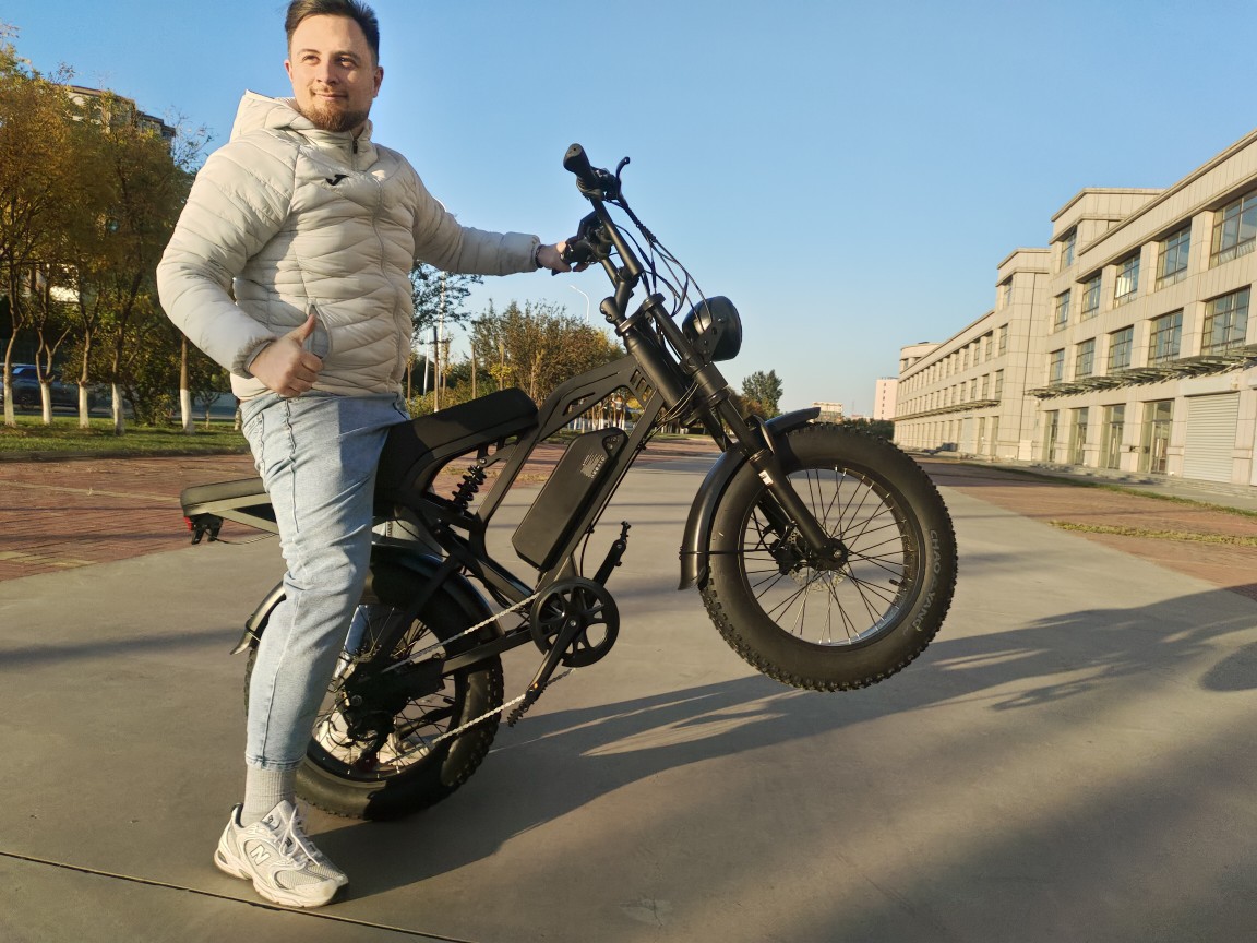 ebike litio 20 * 4.0 neumáticos gordos bicicletas eléctricas asistidas v8T2520 arena de nieve super73 nueva energía image 5
