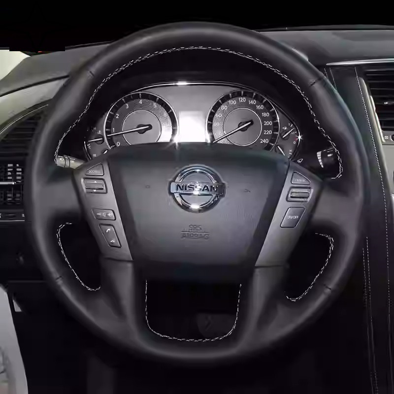 Suitable for Nissan Teana, Sylphy, Qashqai, X-Trail, Tiida, Sunny, Murano, Pathfinder Steering Wheel Leather Hand-Stitched Cover