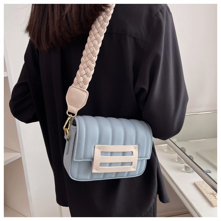 Fashion Contrast Color Weave Sholder Crossbody Small Square Lock Mini Bag display picture 1