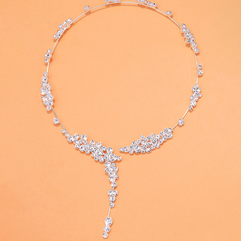 Transfronterizo lujo ligero francés clavícula de alto nivel sensación estereoscópica collar de diamante collar de novia