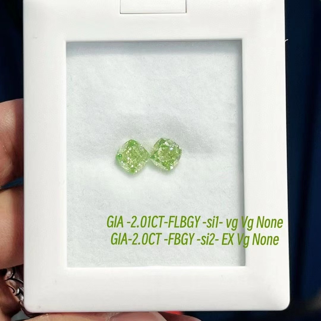 新品GIA国际证书 2.01克拉2.0CT 方形绿钻裸石镶嵌耳钉耳环耳饰品