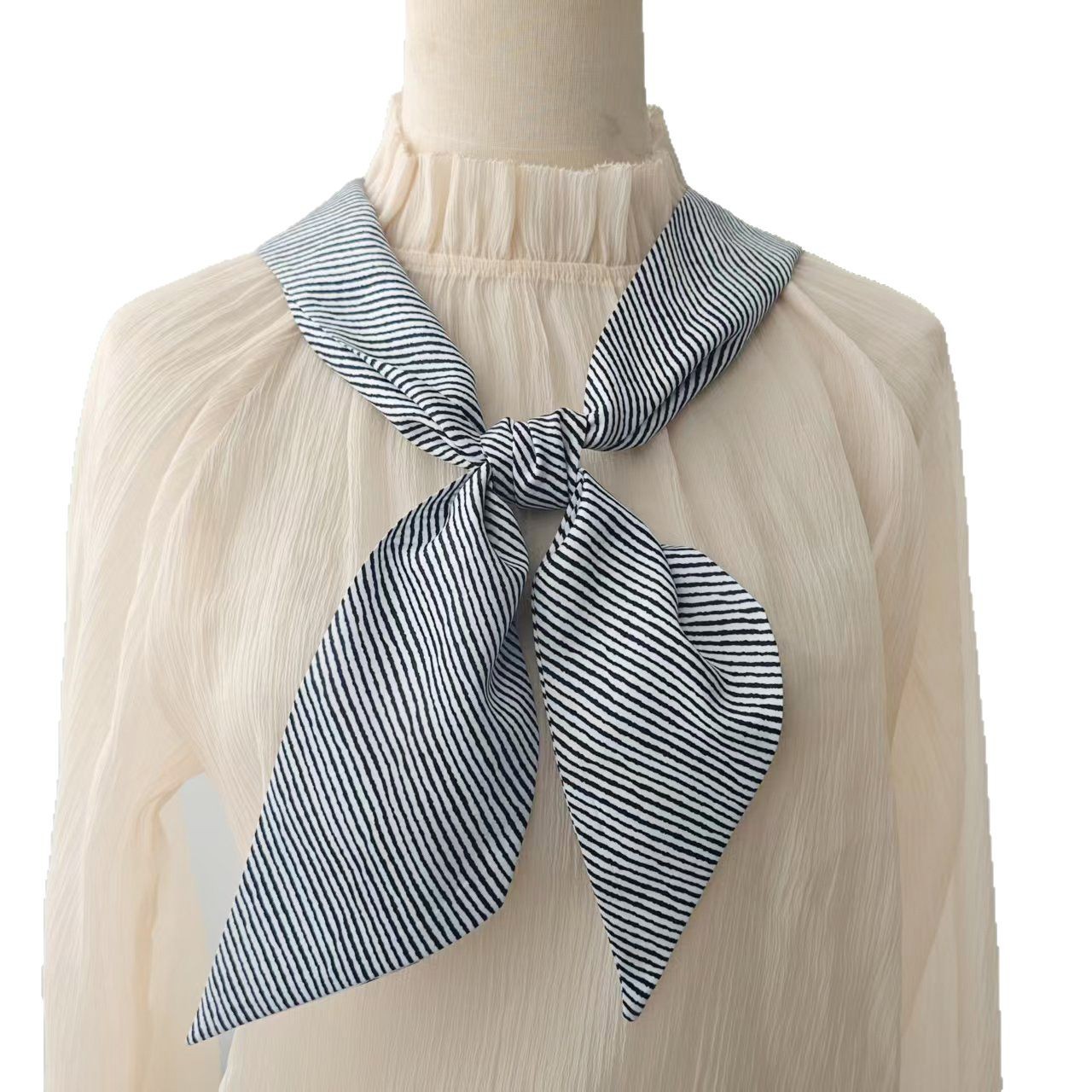 Diseñador de bufandas de seda larga mujer ins moda bolsa cinta de moda universal bufandas coreanas correa de cabello