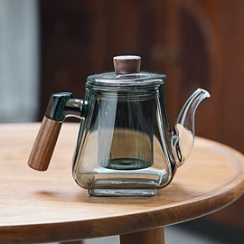 茶壶;冷水壶;茶杯