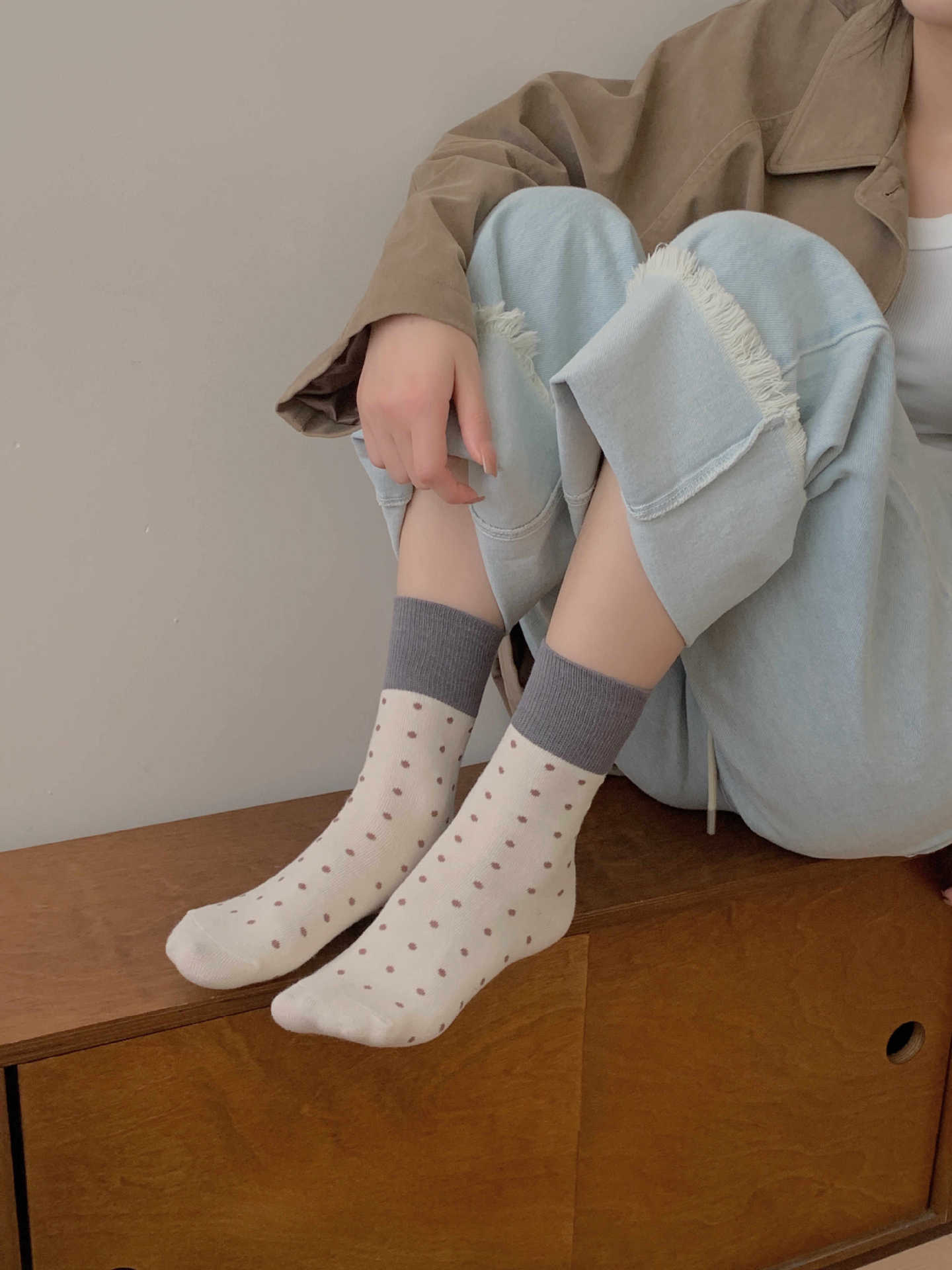 Femmes Style Japonais Pois Coton Crew Socks Une Paire display picture 9