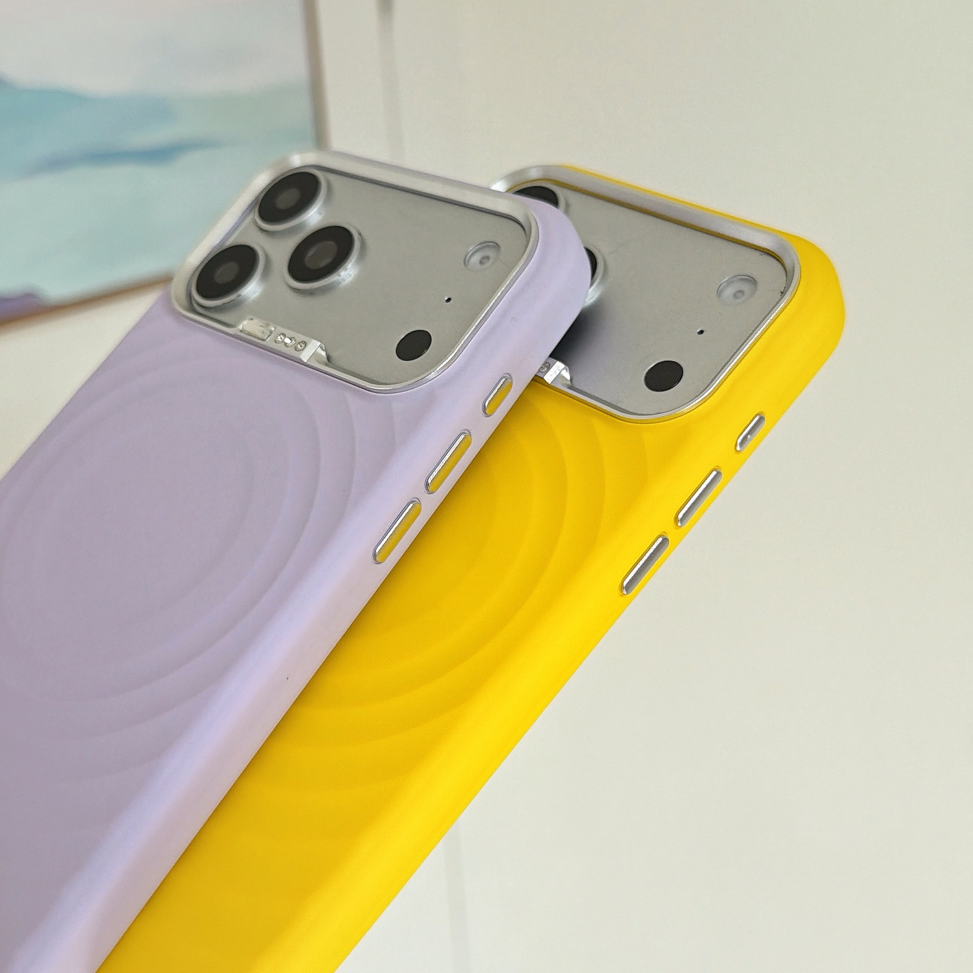 闪钻波漾磁吸适用iPhone18promax手机壳独立五金镜头框苹果17保护