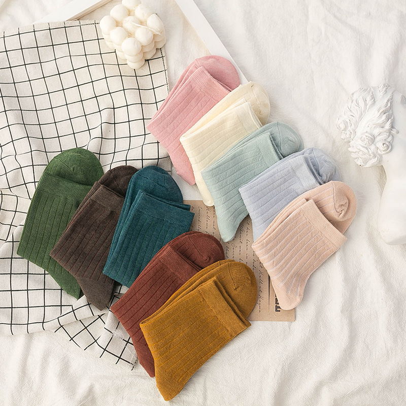 Calcetines de otoño e invierno a media pierna calcetines de algodón de color sólido medias transpirables absorbentes de sudor Medias Vintage imitación doble aguja calcetines a rayas al por mayor