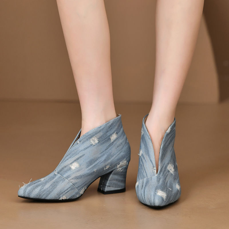 European and American Pointed Toe V-Mouth Denim Short Boots for Women with Thick High Heels 2025 Autumn and Winter Stripesd Ripped Root-Covered Boots