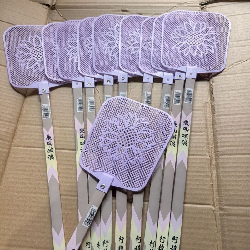 Household Unbreakable Long-Handle Fly Swatter with Bamboo Handle, Durable and Extendable Manual Fly Swatter Mosquito Swatter Household Unbreakable Long-Handle Fly Swatter with Bamboo Handle, Durable and Extendable Manual Fly Swatter Mosquito Swatter