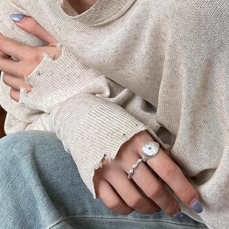 NEW Handcrafted Gold Carving Craft Ring For Women Brushed Eight-Pointed Star Ultra Shiny Niche High-End Light Luxury_voghion.com