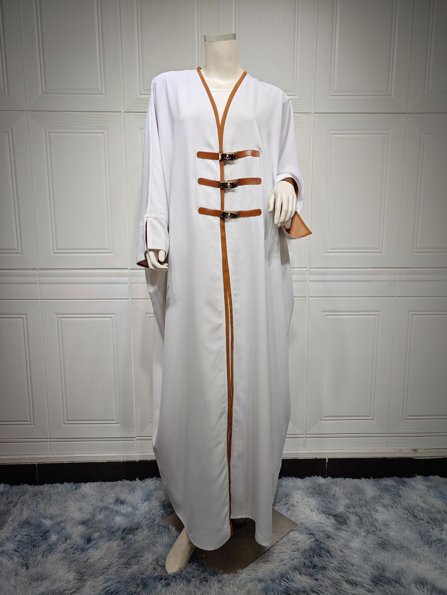 MQ090 Modest Fashion Cardigan With Leather Buttons Abaya Turkish Color-blocked Robe For Outerwear In Arabia_ecoleips.com