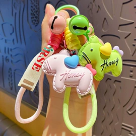 钥匙扣及钥匙扣配件;其他装饰摆件;创意礼品套装