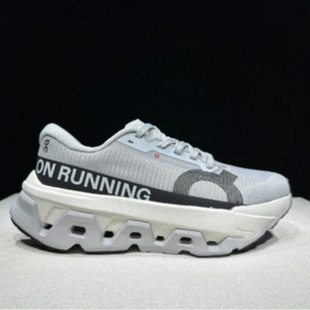 �羳On����Cloudmonster 3 Hyper ���e�\��Ь��Ů�͎͑����ܲ�Ь