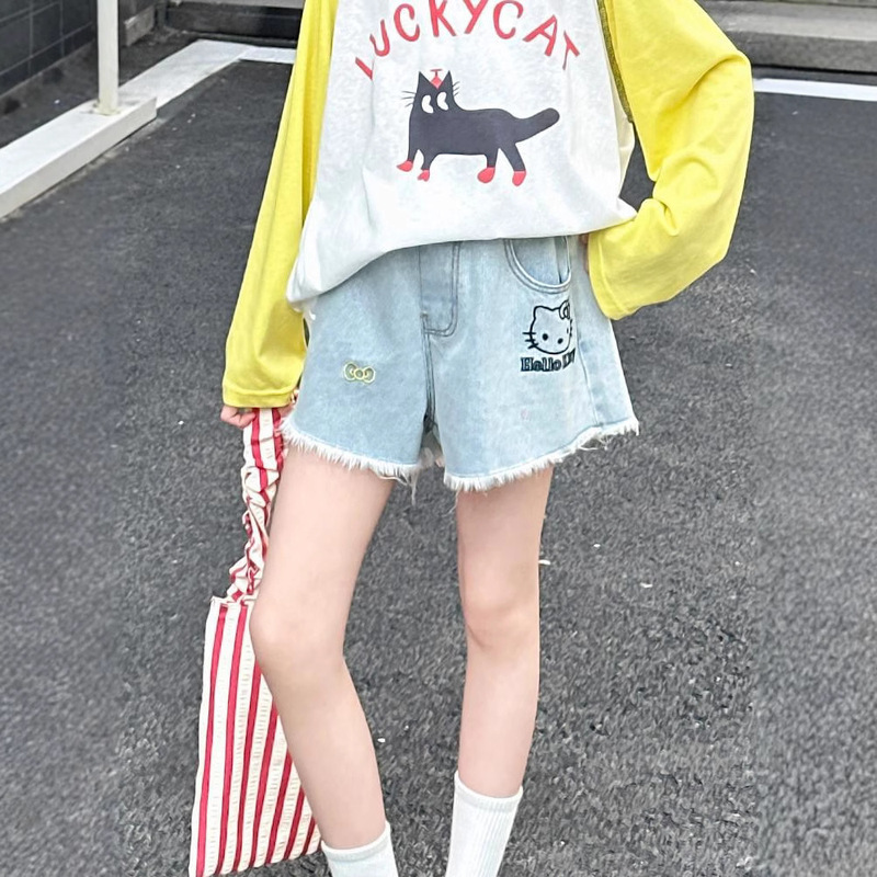 Summer New Cute Cat Embroidered Girls Denim Shorts New Loose Comfortable Girls Shorts
